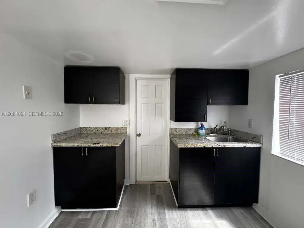 1121 NW 40th St # 3, Miami FL 33127 photo 5