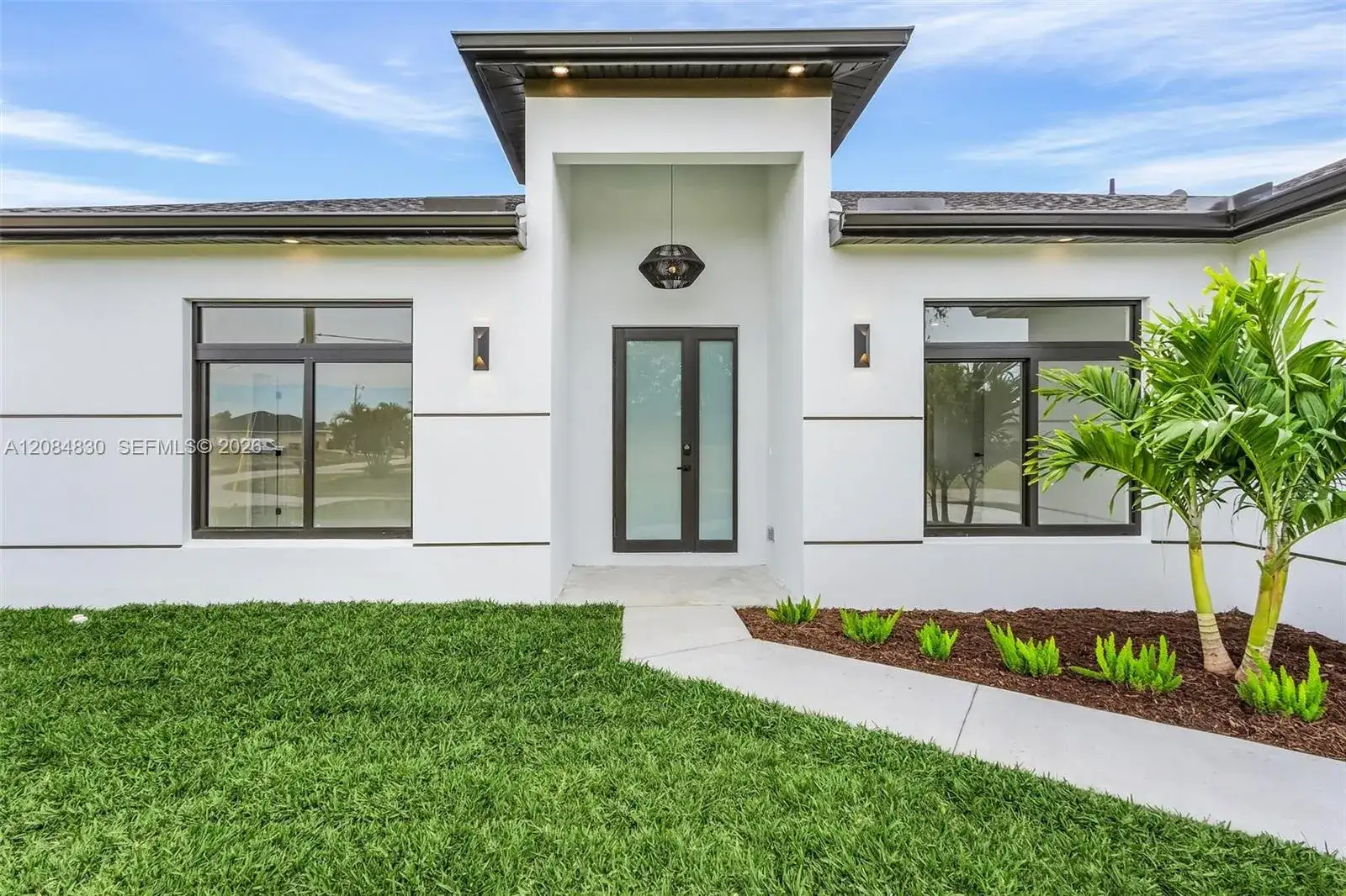 1826 NE 11TH LN, Cape Coral FL 33909 photo 3