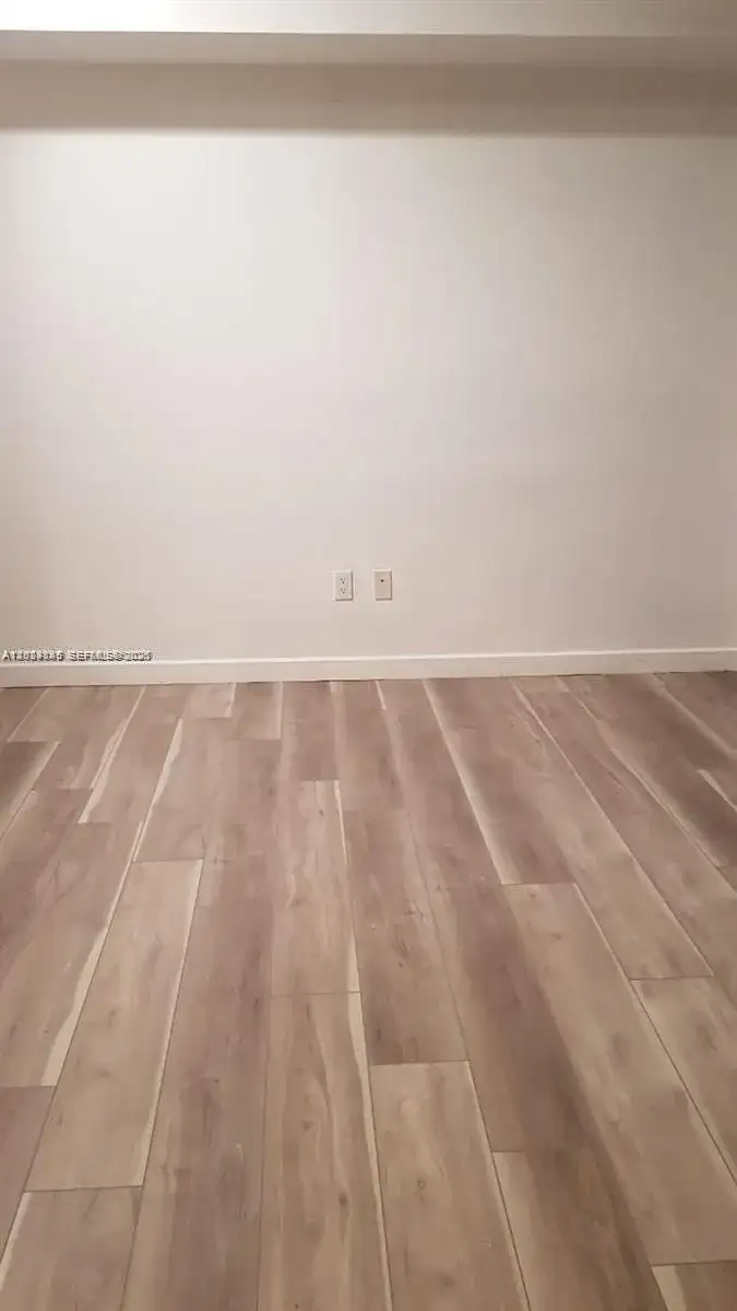 335 S Biscayne Blvd # 2506, Miami FL 33131 photo 3
