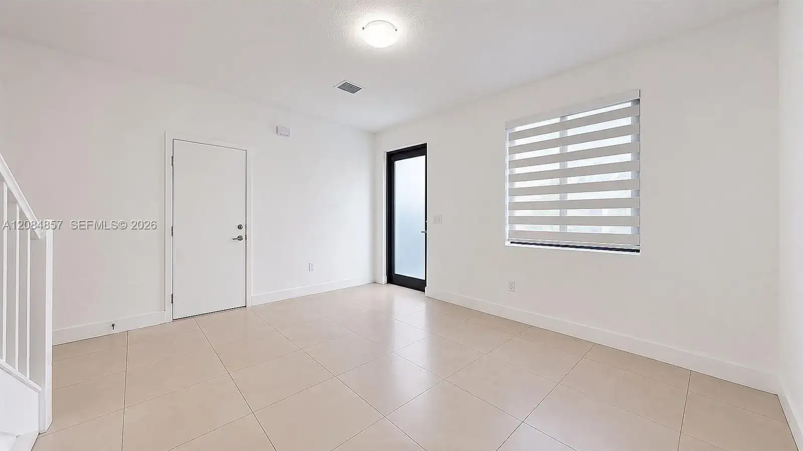 15811 SW 136th Ter, Miami FL 33196 photo 4