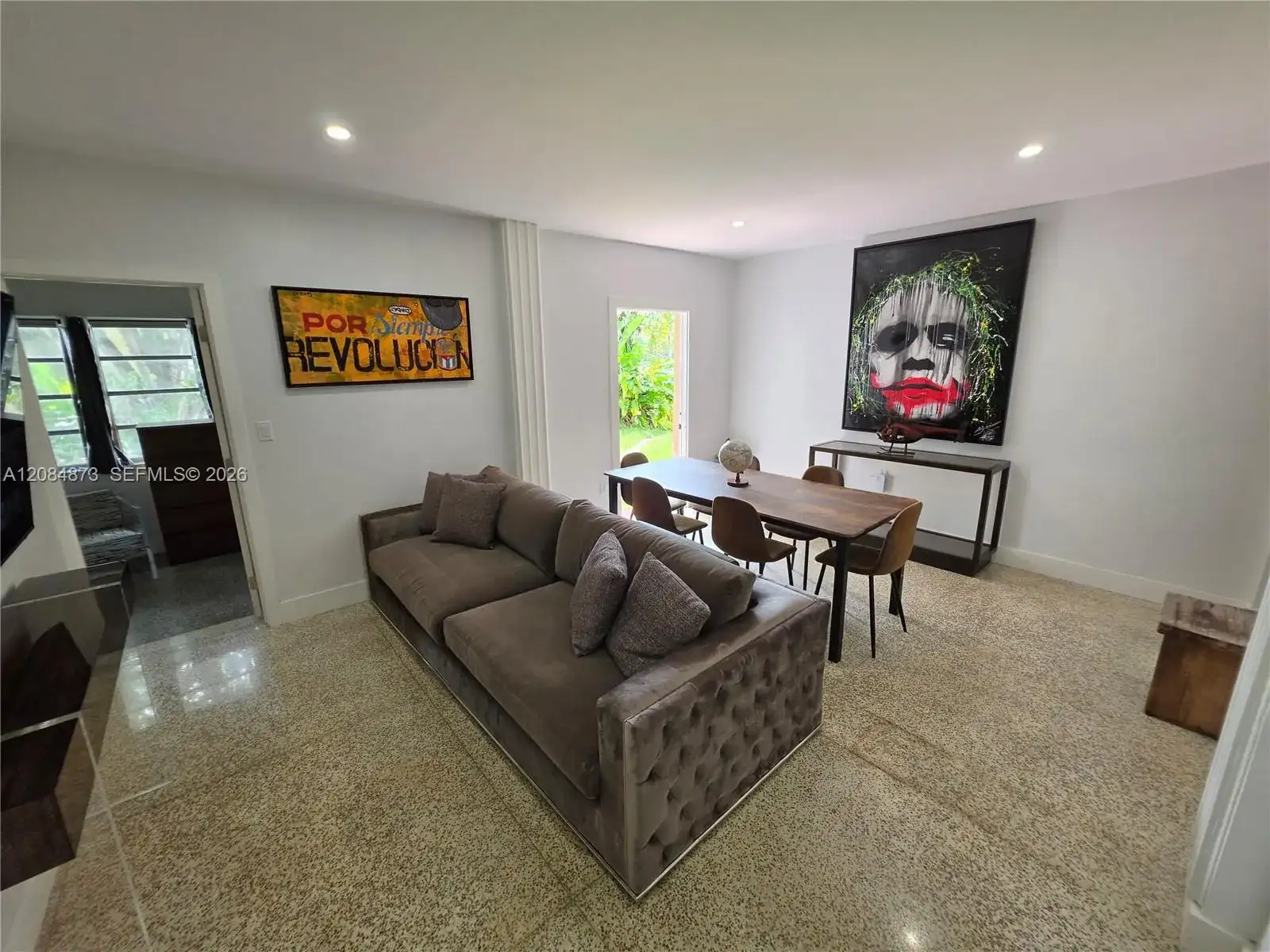 234 NE 111th St, Miami FL 33161 photo 2