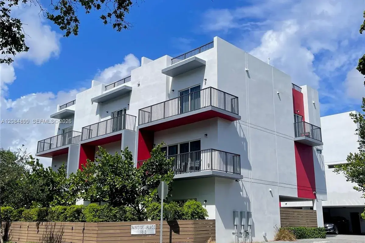 1813 Madison St, Hollywood FL 33020