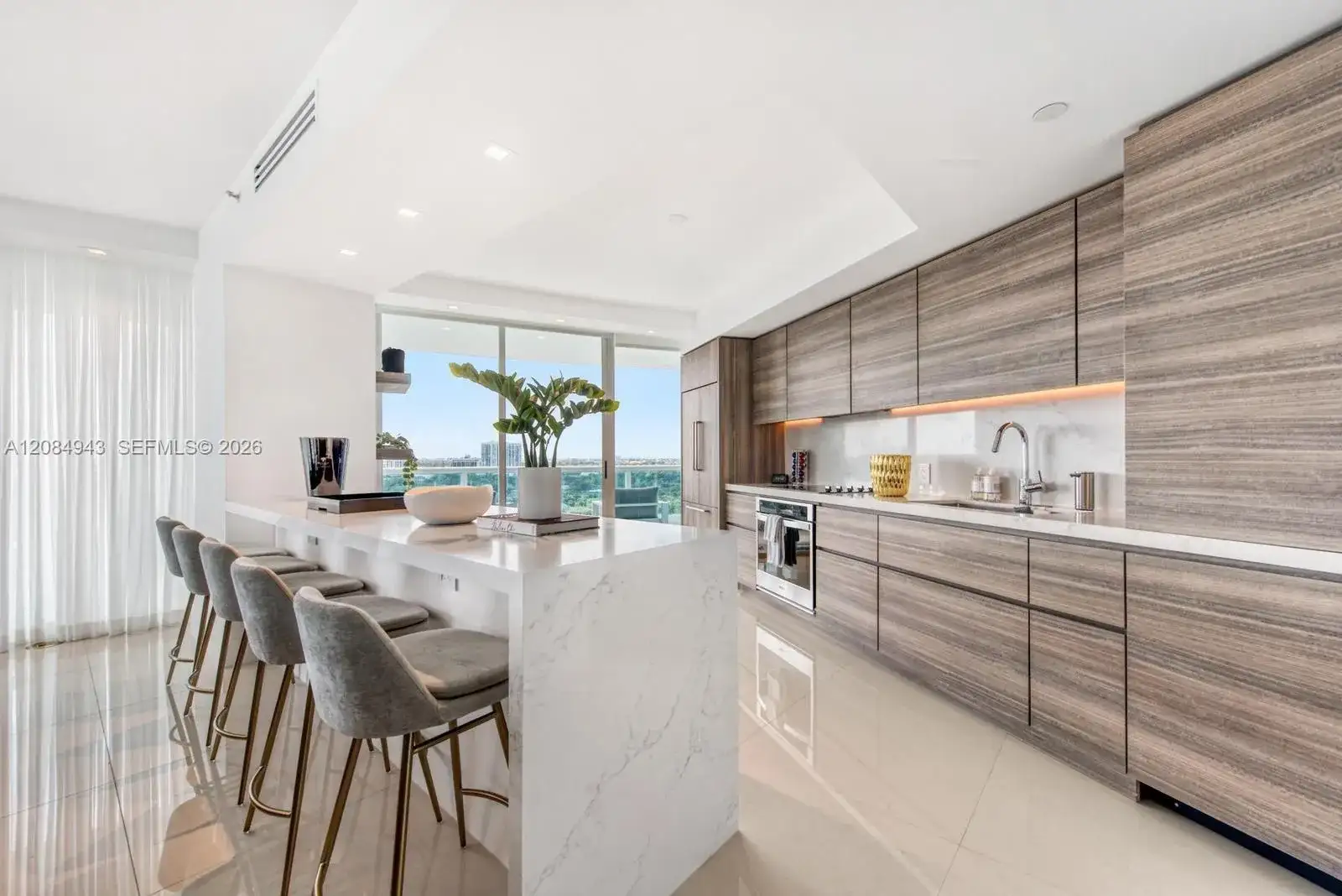 2127 Brickell Ave # 1605, Miami FL 33129 photo 2