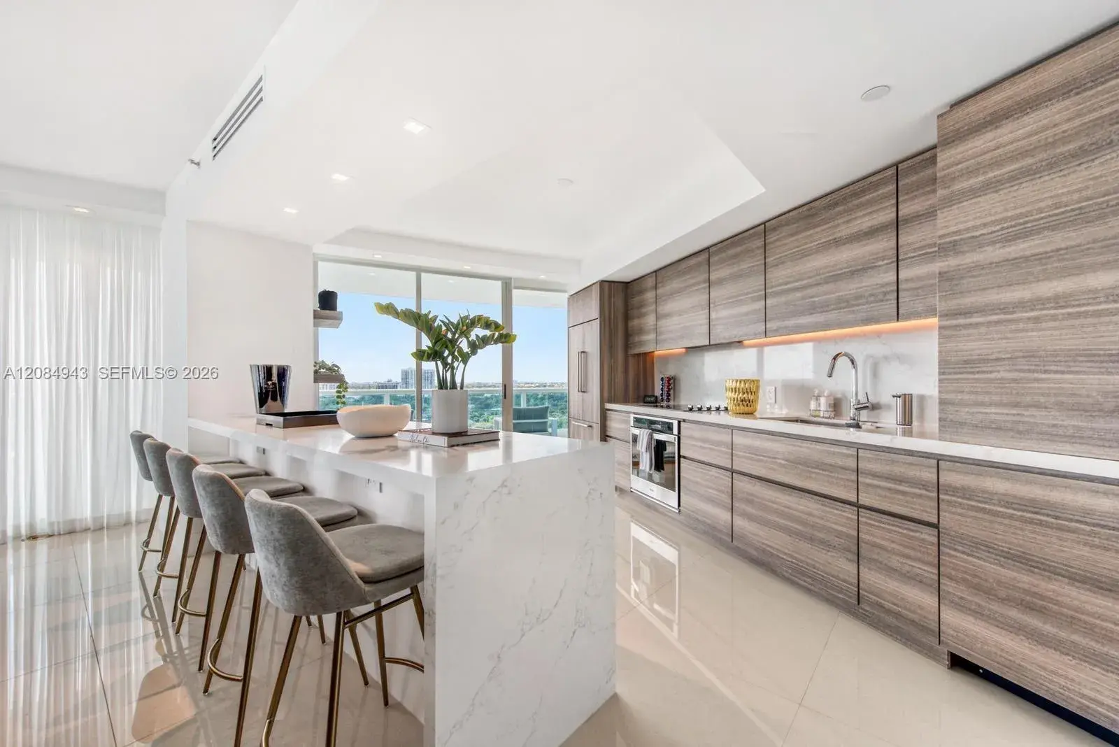 2127 Brickell Ave # 1605, Miami FL 33129