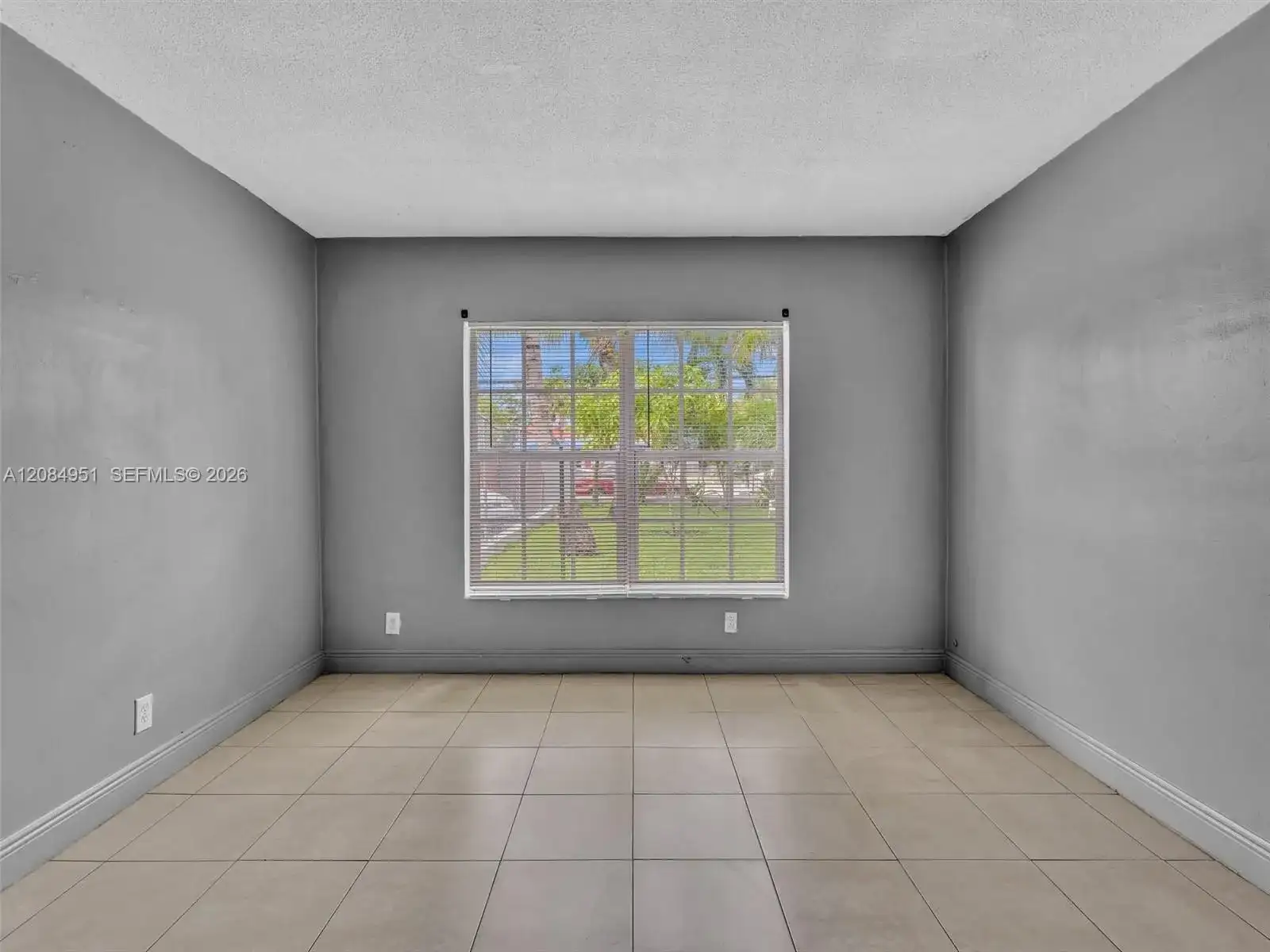 590 SW 27th Ave # 1, Fort Lauderdale FL 33312 photo 4