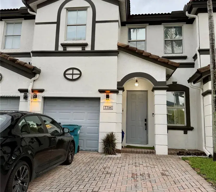 7796 NW 114th Pl, Doral FL 33178