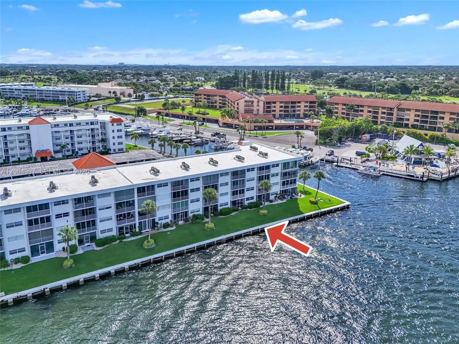 20 Yacht Club Dr # 103, North Palm Beach FL 33408 photo 2