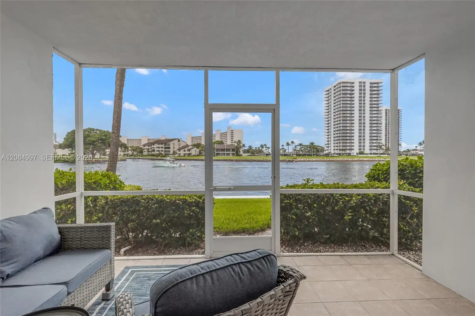 20 Yacht Club Dr # 103, North Palm Beach FL 33408 photo 3