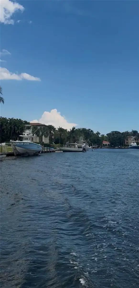 470 Marquesa Dr, Coral Gables FL 33156 photo 3