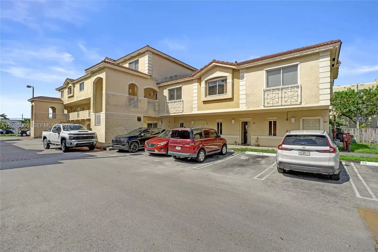 7985 NW 8th St # 104A, Miami FL 33126 photo 2