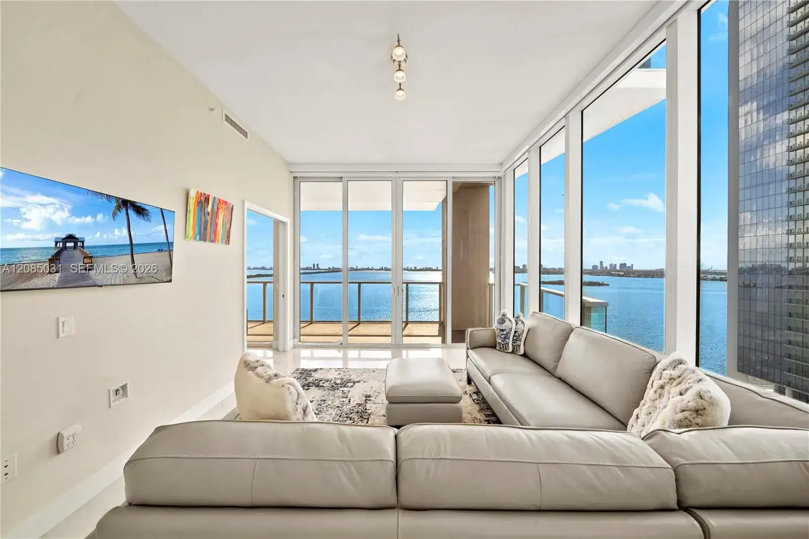 601 NE 27th St # 1808, Miami FL 33137 photo 4
