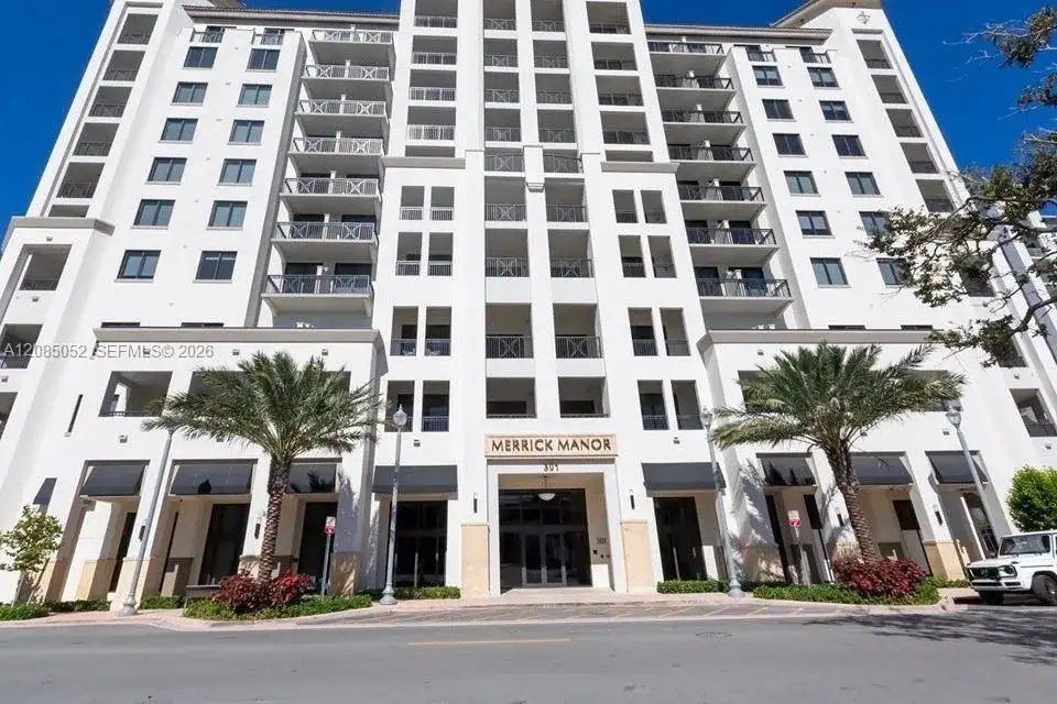 301 Altara Ave # 813, Coral Gables FL 33146 photo 2