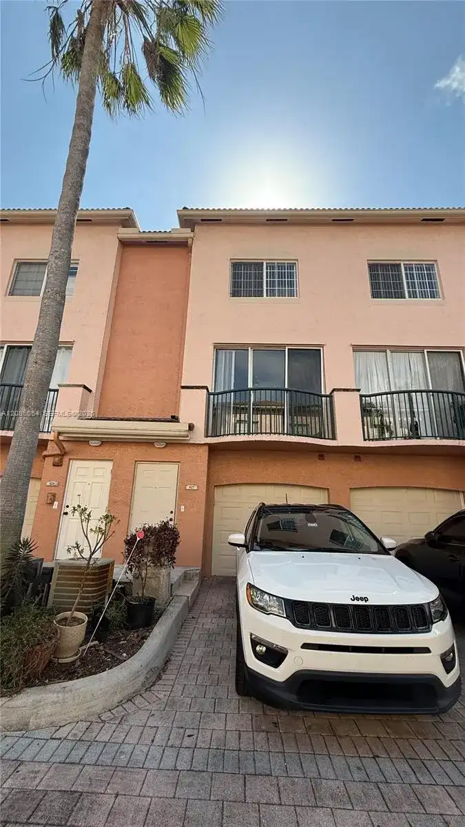 2107 SE 10th Ave # 827, Fort Lauderdale FL 33316
