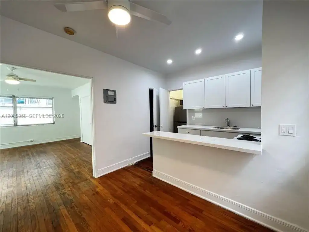 1557 Euclid Ave # 6, Miami Beach FL 33139 photo 3