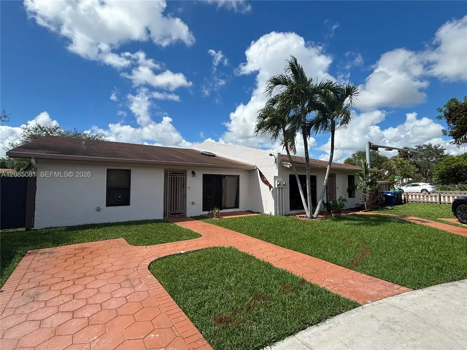 2428 SW 109th Ct, Miami FL 33165