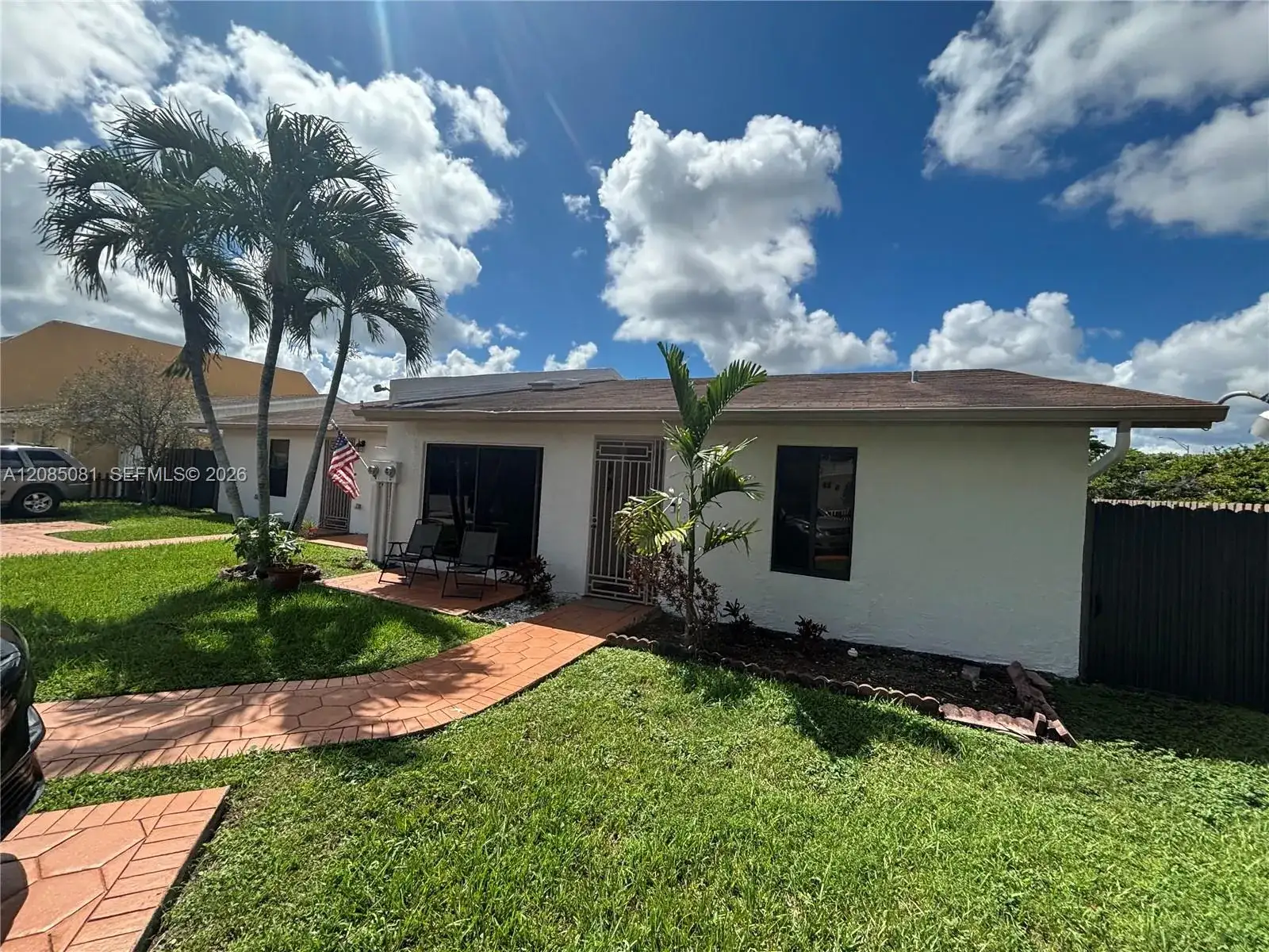 2428 SW 109th Ct, Miami FL 33165 photo 3