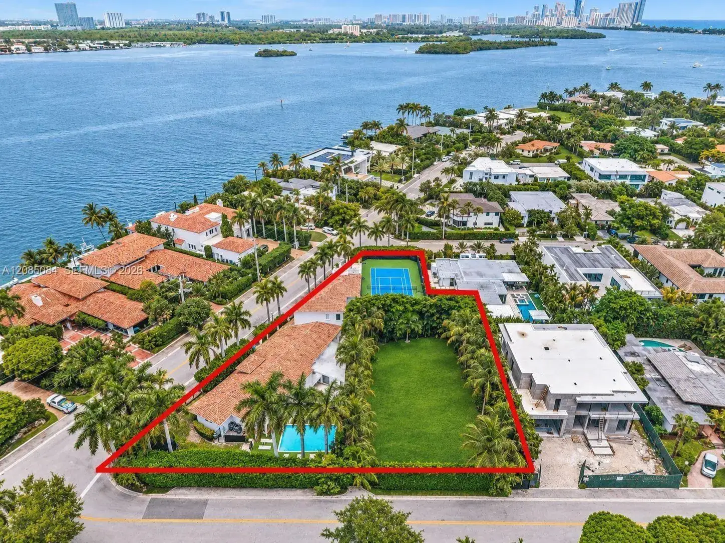 10031 W Broadview Dr, Bay Harbor Islands FL 33154