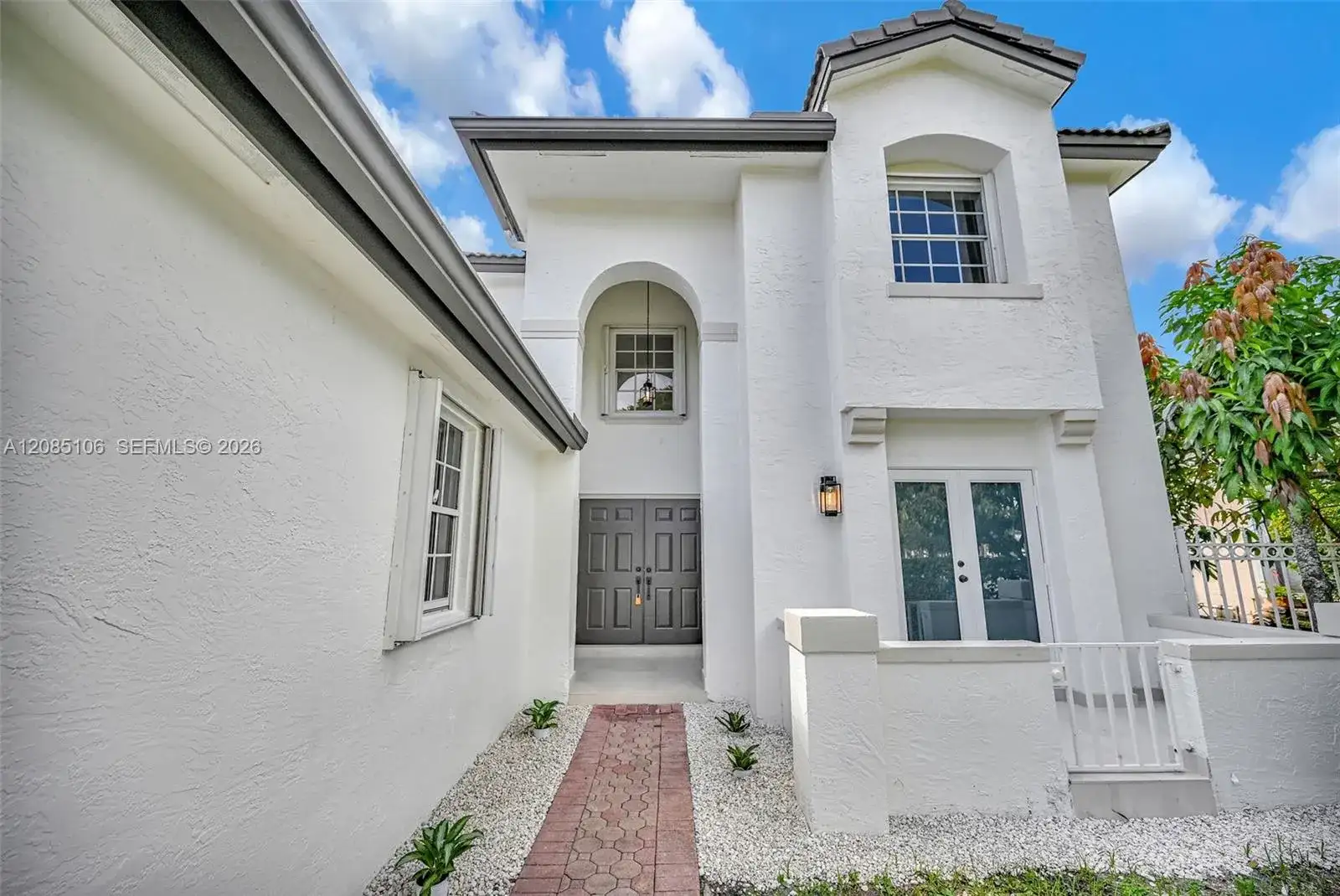 13078 NW 10th St, Miami FL 33182 photo 3