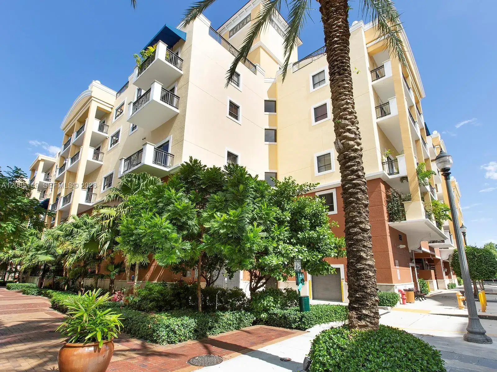 8395 SW 73rd Ave # 309, Miami FL 33143 photo 2
