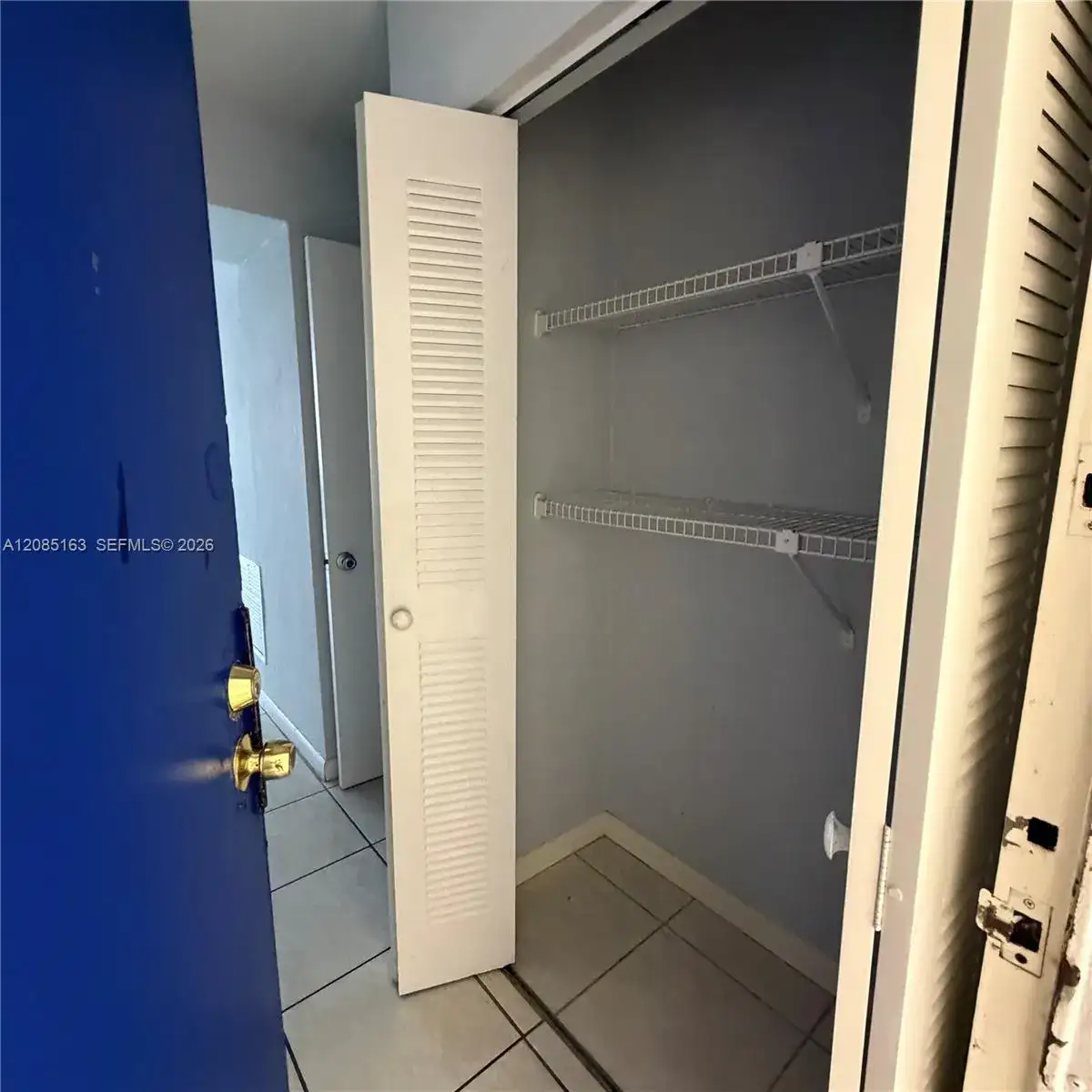 2175 NE 170th St # 307, North Miami Beach FL 33162 photo 2