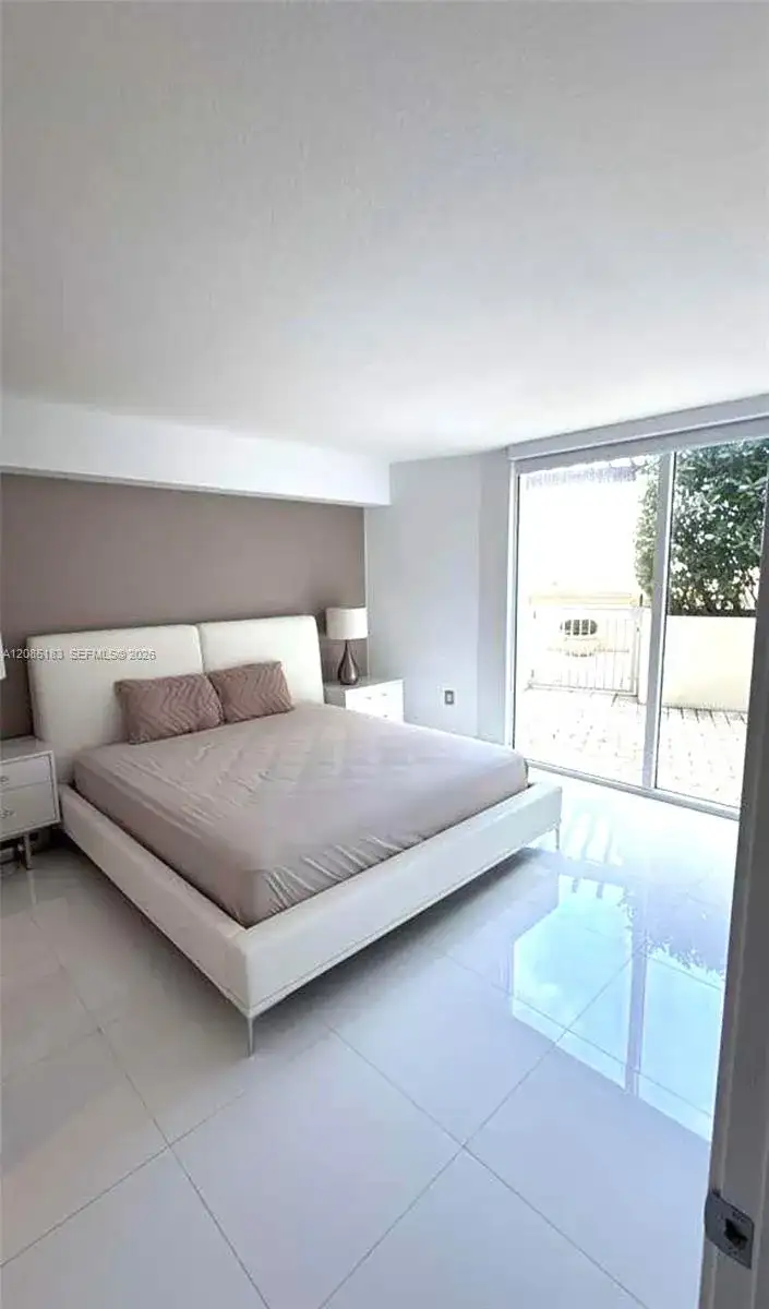 200 Sunny Isles Blvd - Lanai # 502, Sunny Isles Beach FL 33160 photo 5