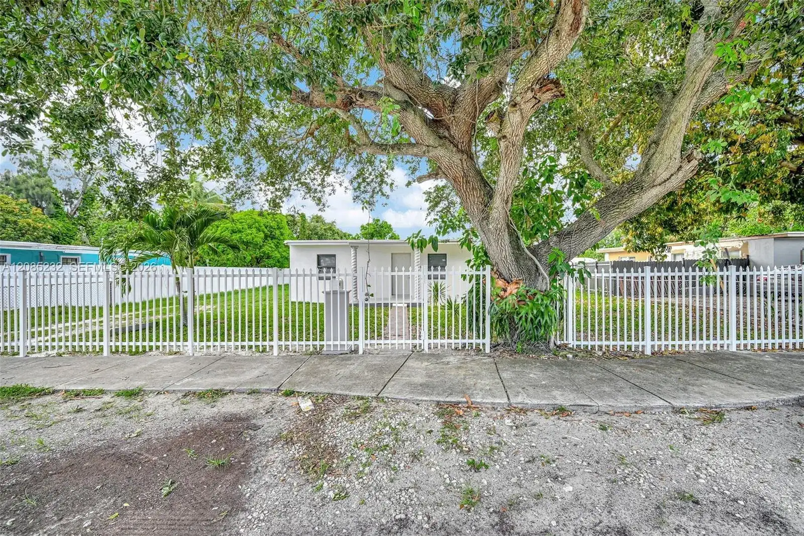 16410 NW 22nd Ct, Miami Gardens FL 33054 photo 5