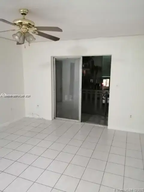 4725 NW 7th St # 3, Miami FL 33126 photo 4