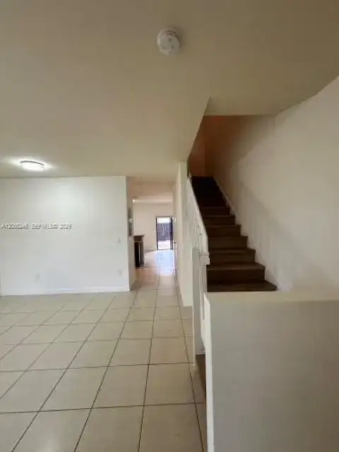 3210 SE 6th St, Homestead FL 33033 photo 4