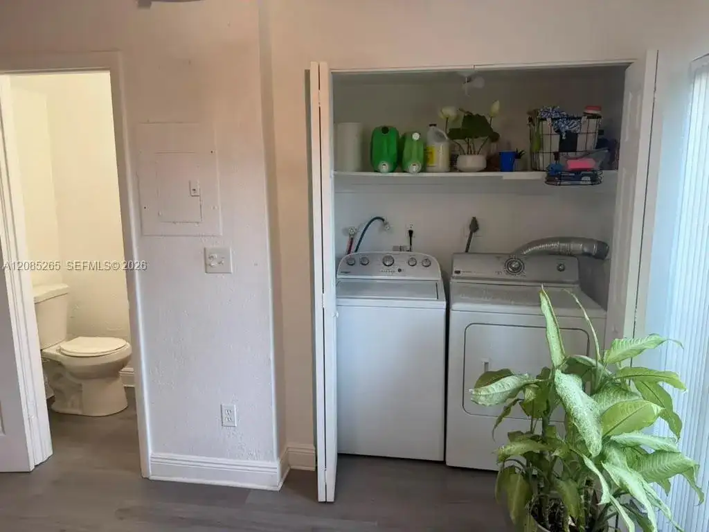 42 W 7th St # 202, Hialeah FL 33010 photo 3