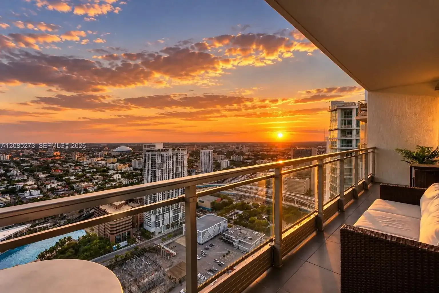 92 SW 3rd St # 4407, Miami FL 33130