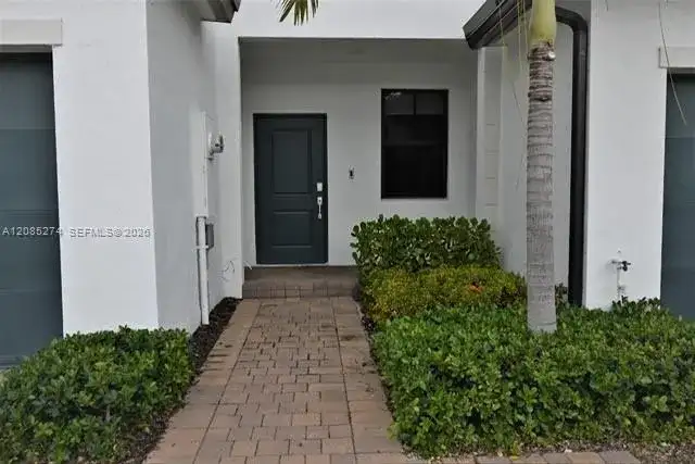 23444 SW 129th Ave, Homestead FL 33032 photo 2