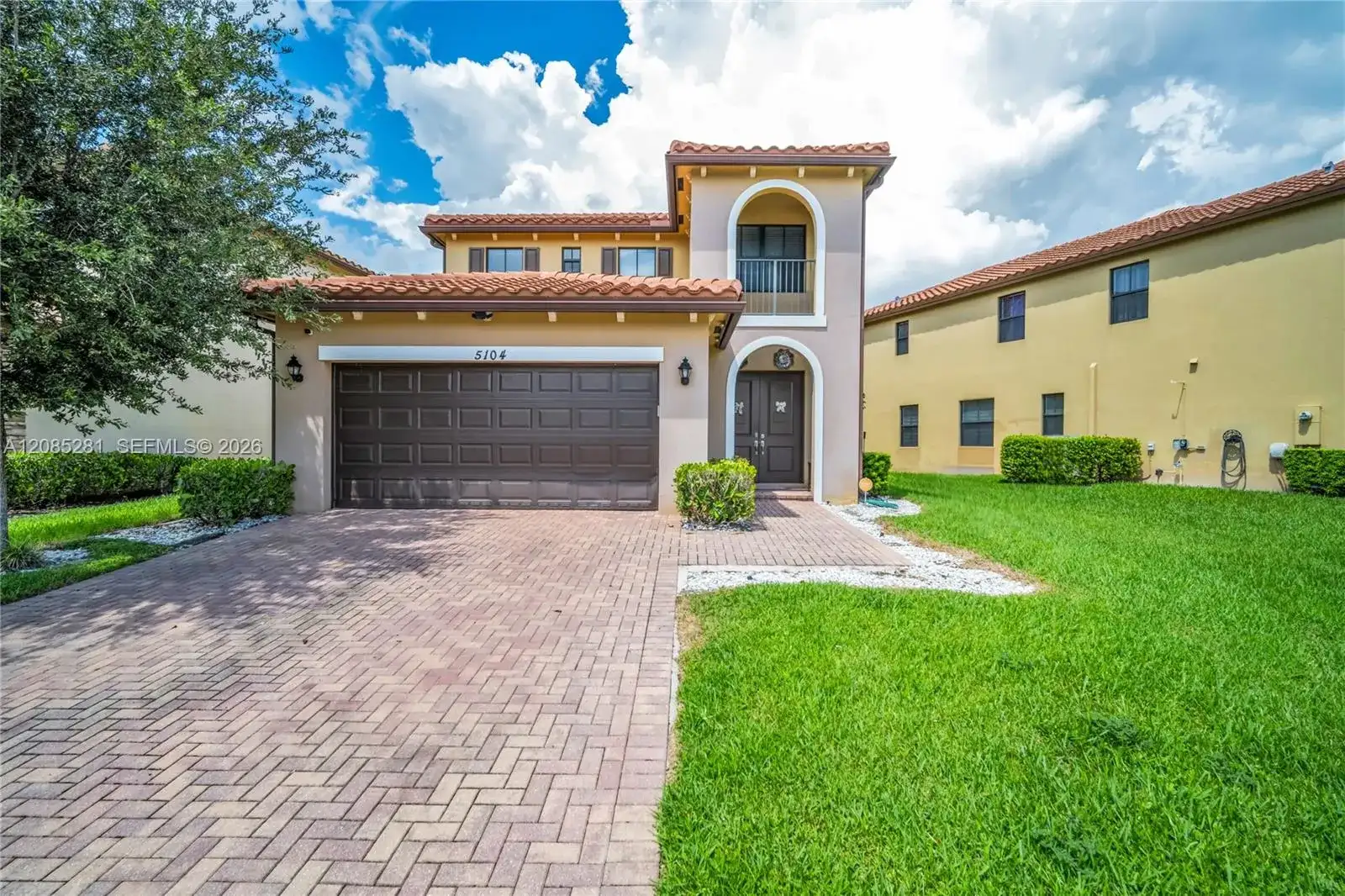 5104 NW 47th St, Tamarac FL 33319 photo 4