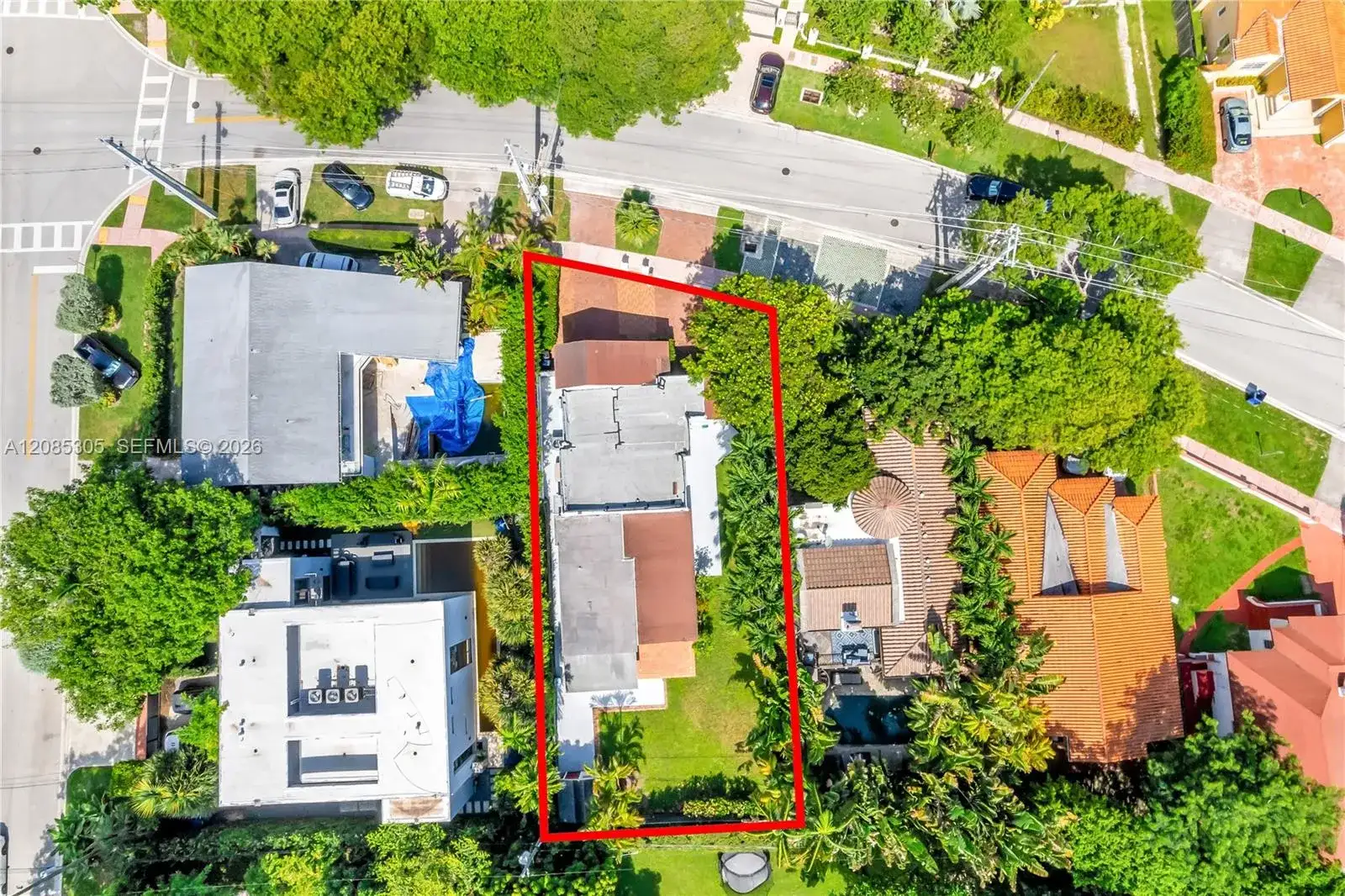 3719 Sheridan Ave, Miami Beach FL 33140 photo 2