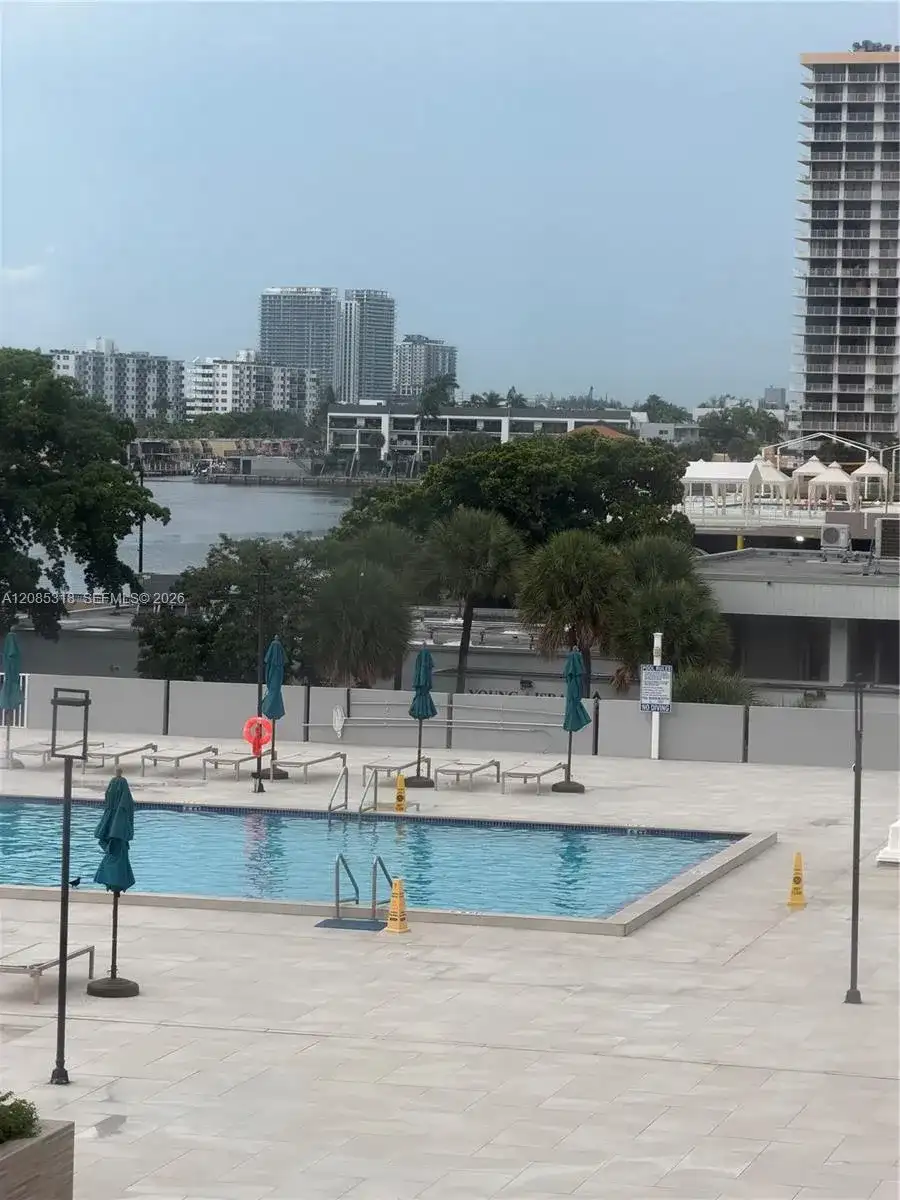 230 174th St # 512, Sunny Isles Beach FL 33160