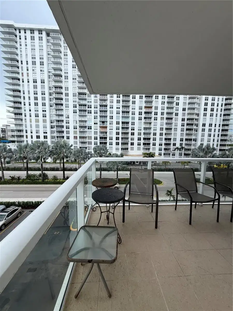 230 174th St # 512, Sunny Isles Beach FL 33160 photo 4