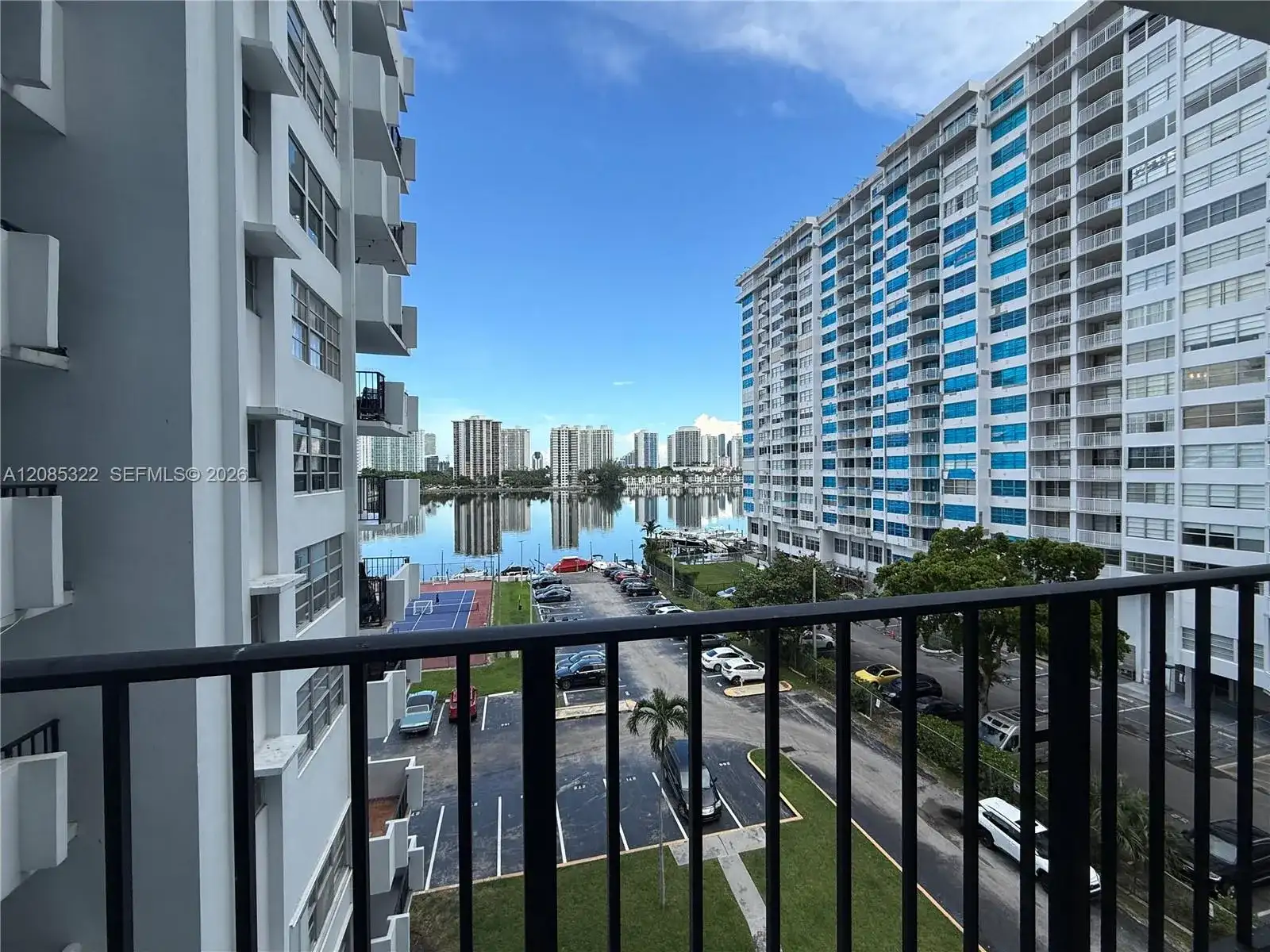 2750 NE 183rd St # 601, Aventura FL 33160 photo 4