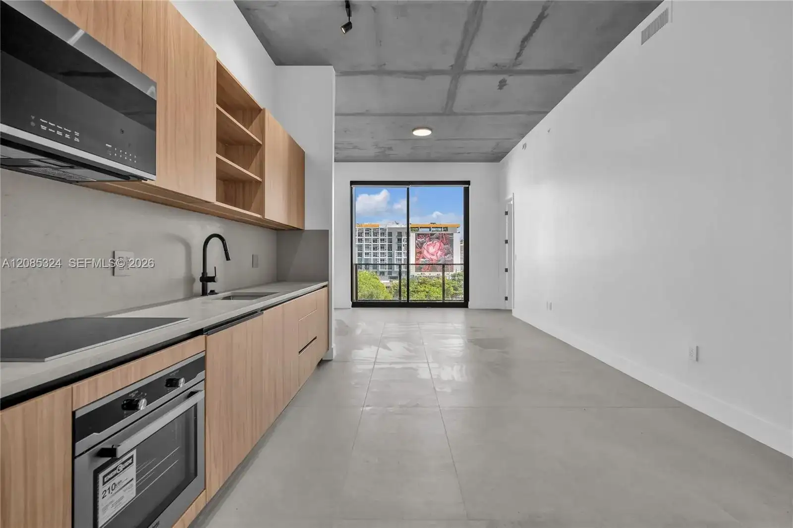 91 NW 27th St # 201, Miami FL 33127 photo 2
