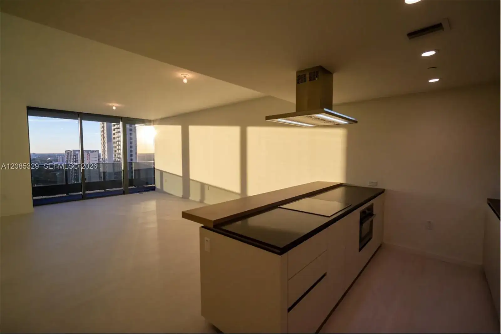 1000 Brickell Plaza # 2106, Miami FL 33131 photo 3