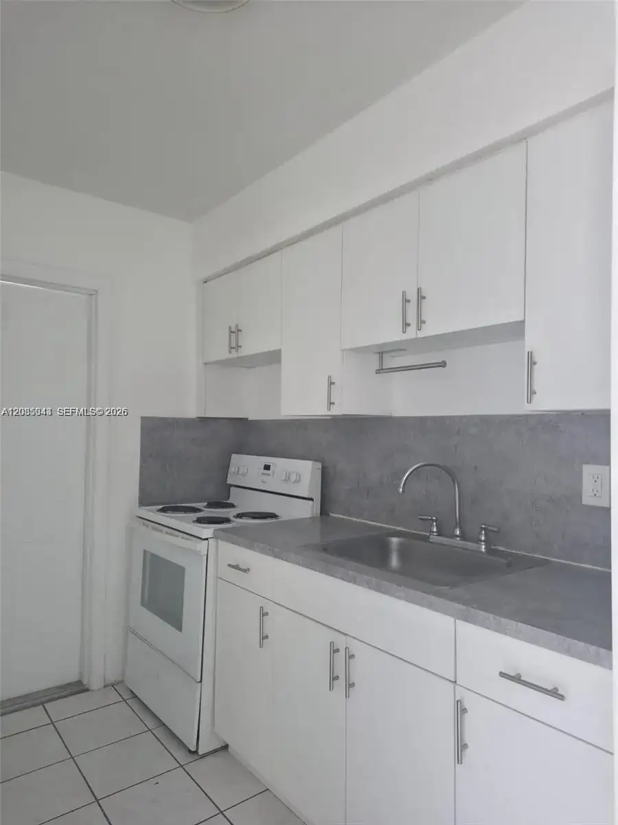 1610 Liberty St # 5, Hollywood FL 33020 photo 5
