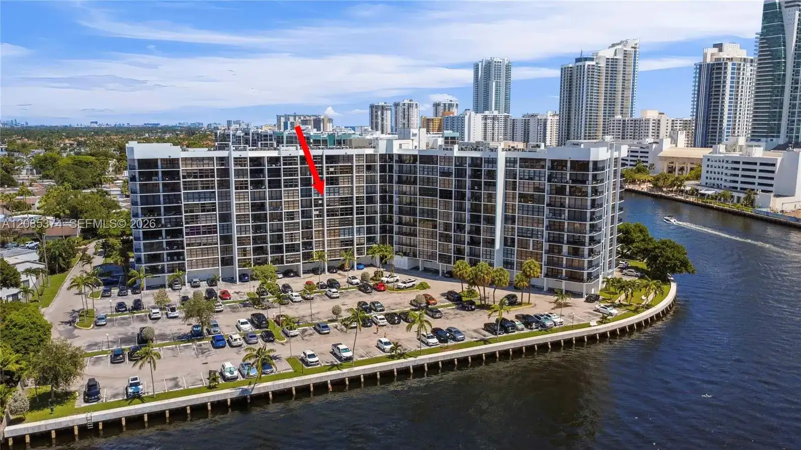 200 Leslie Dr # 724, Hallandale Beach FL 33009 photo 2
