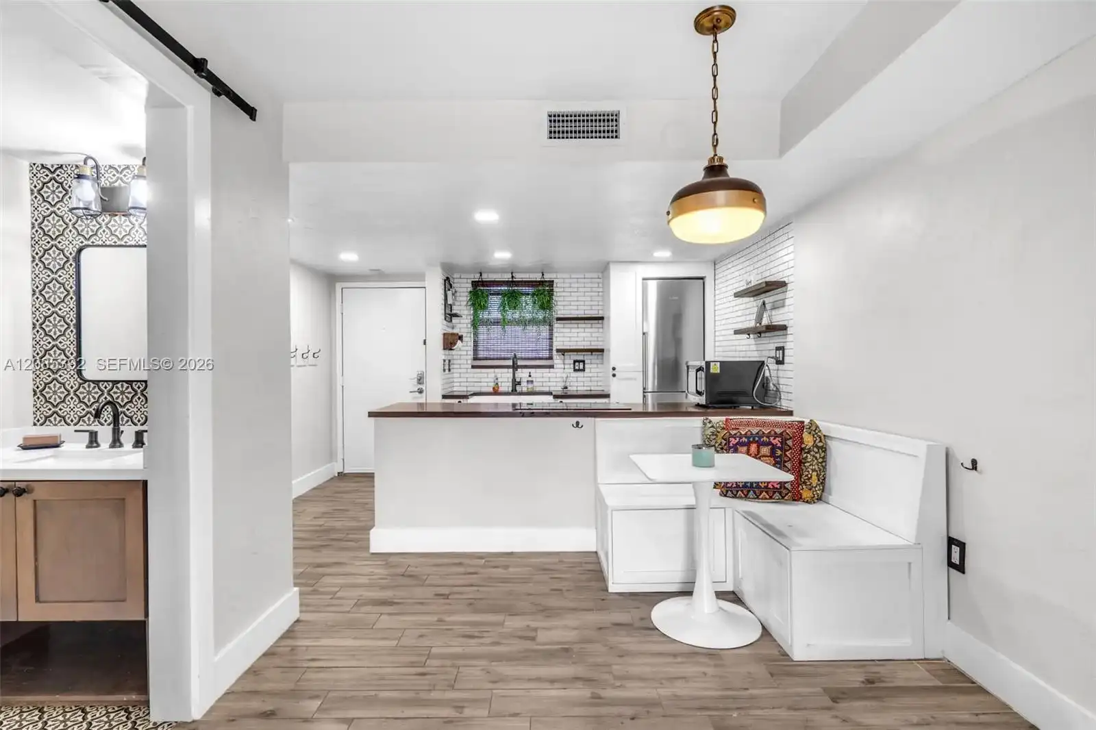 465 Swallow Dr # 10, Miami Springs FL 33166