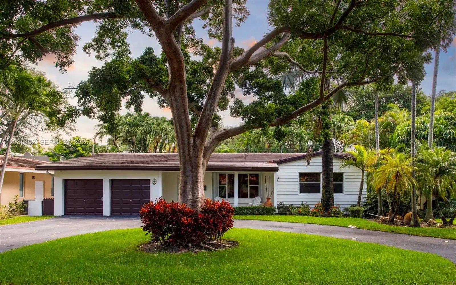 921 Alava Ave, Coral Gables FL 33146