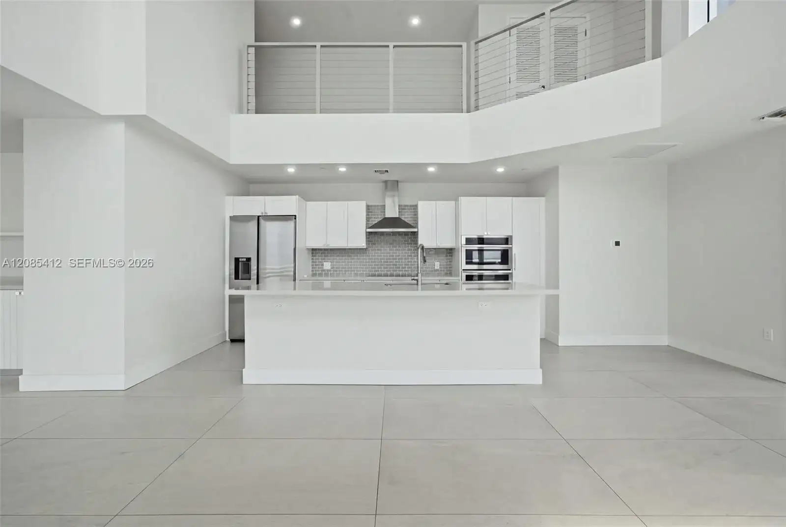 555 NE 34th St, Miami FL 33137 photo 4