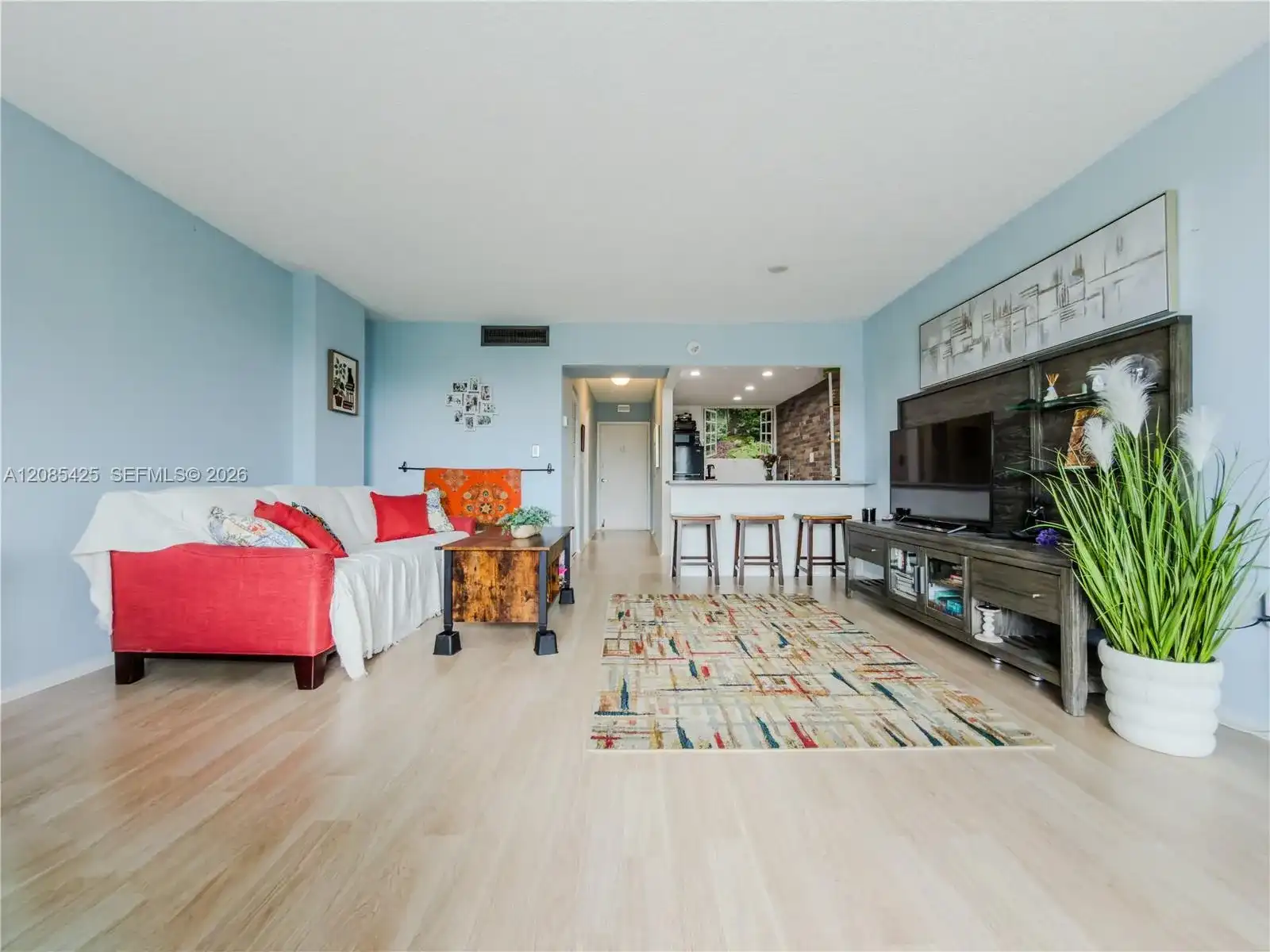 12500 NE 15th Ave # 312, North Miami FL 33161