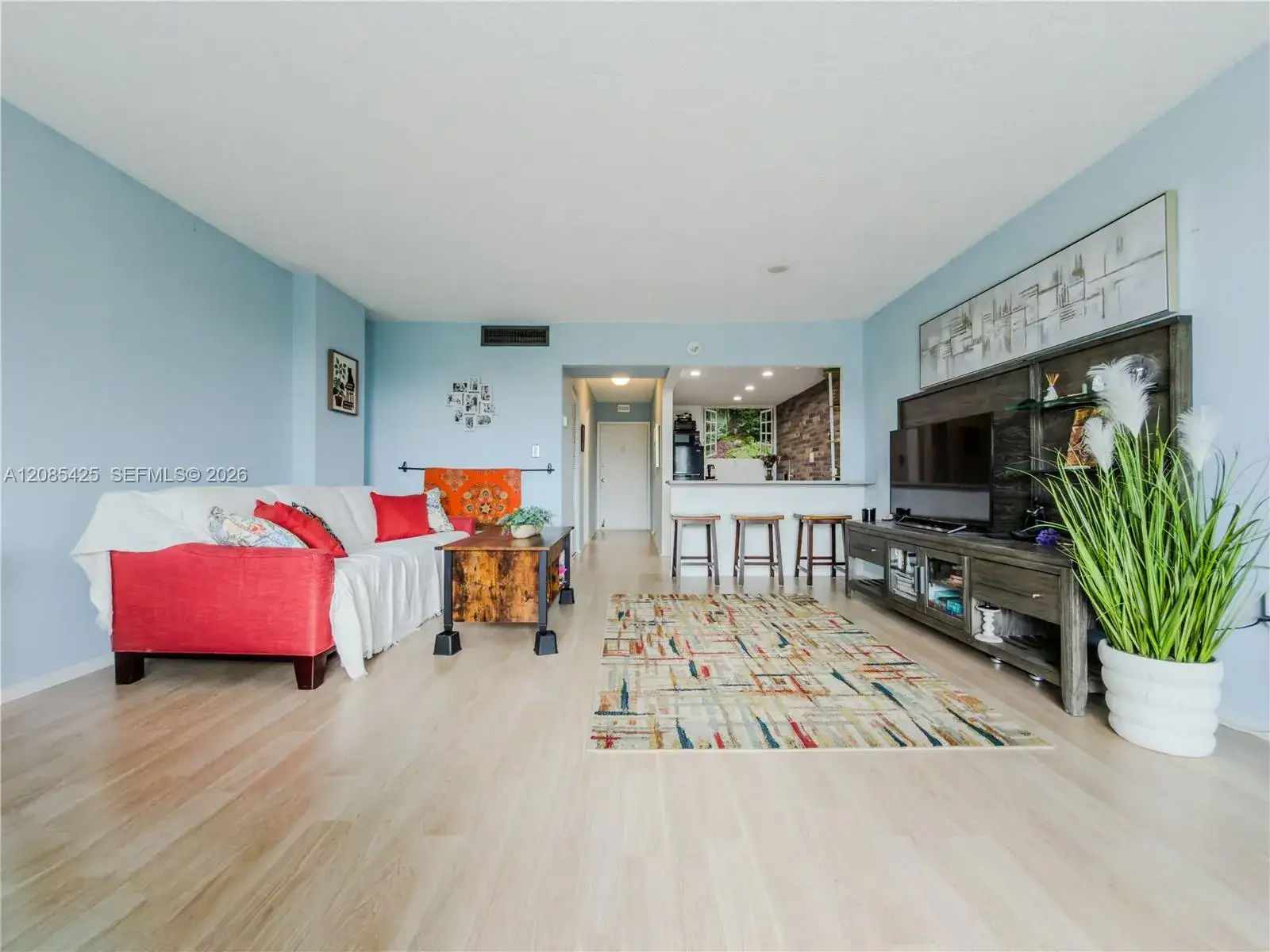 12500 NE 15th Ave # 312, North Miami FL 33161
