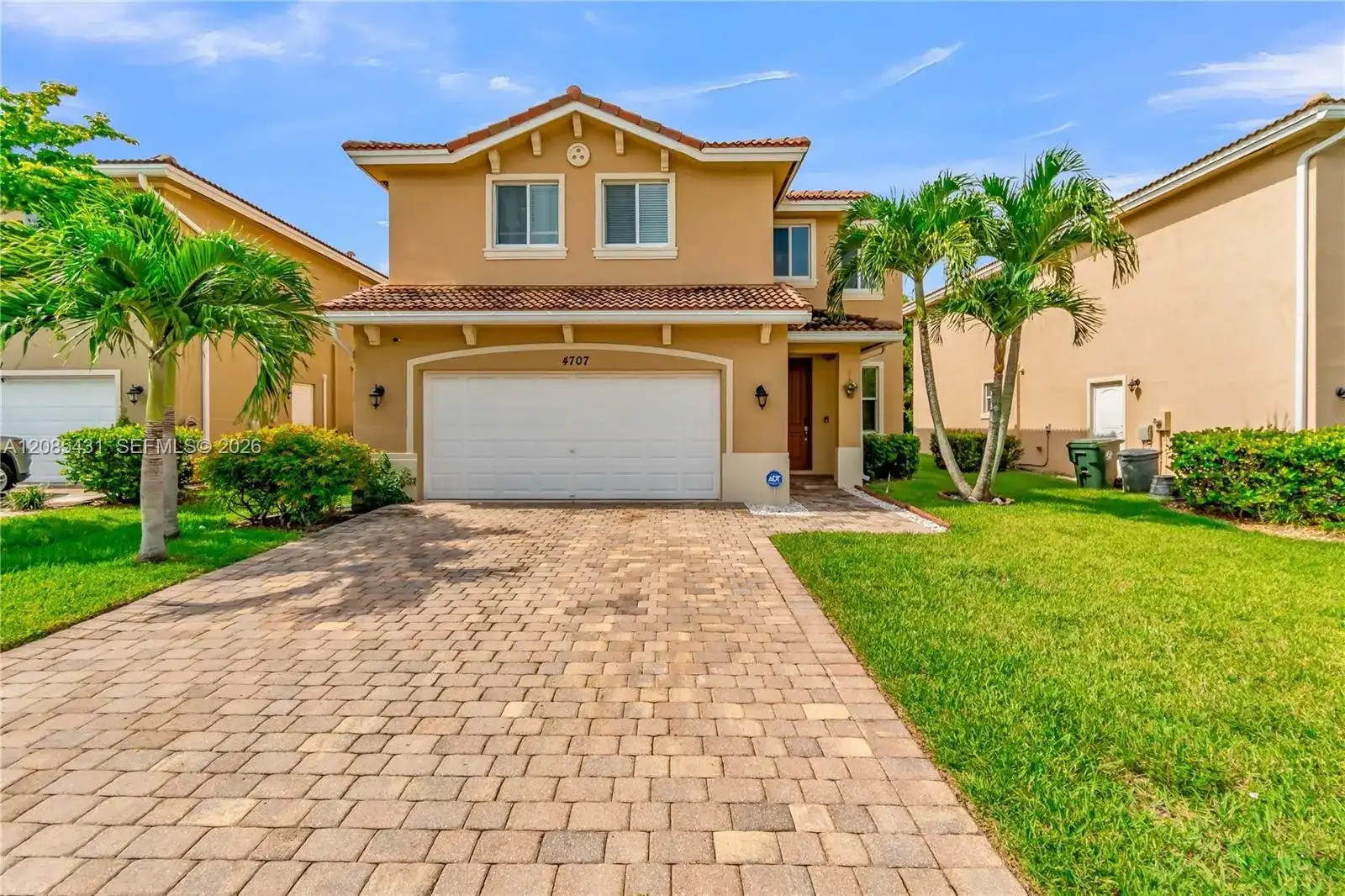 4707 Foxtail Palm Ct, Green Acres FL 33463