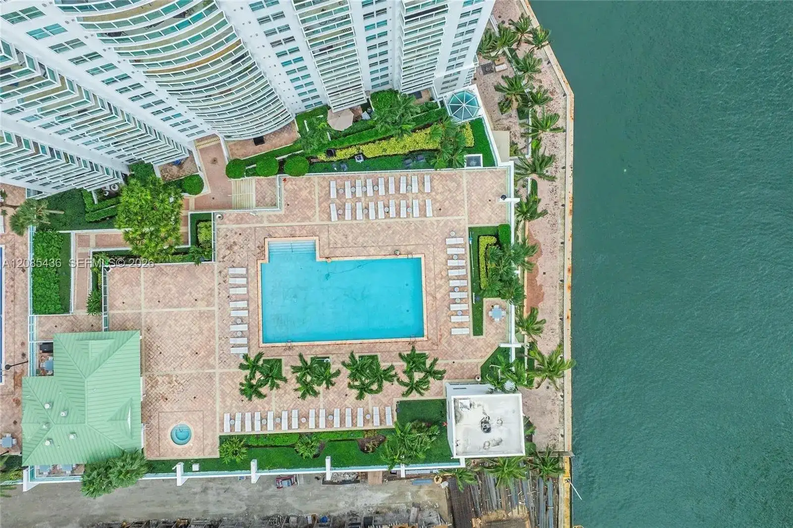 31 SE 5th St # 2808, Miami FL 33131 photo 2