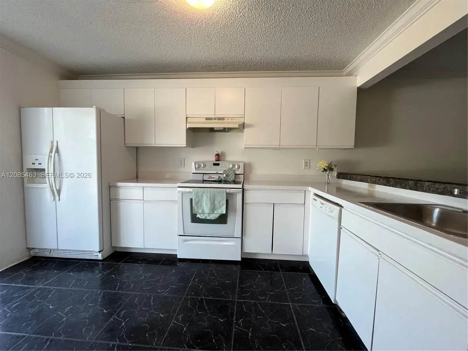 781 Crystal Lake Dr # 781, Deerfield Beach FL 33064 photo 5