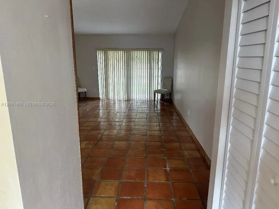 10836 SW 123rd Pl, Miami FL 33186 photo 3