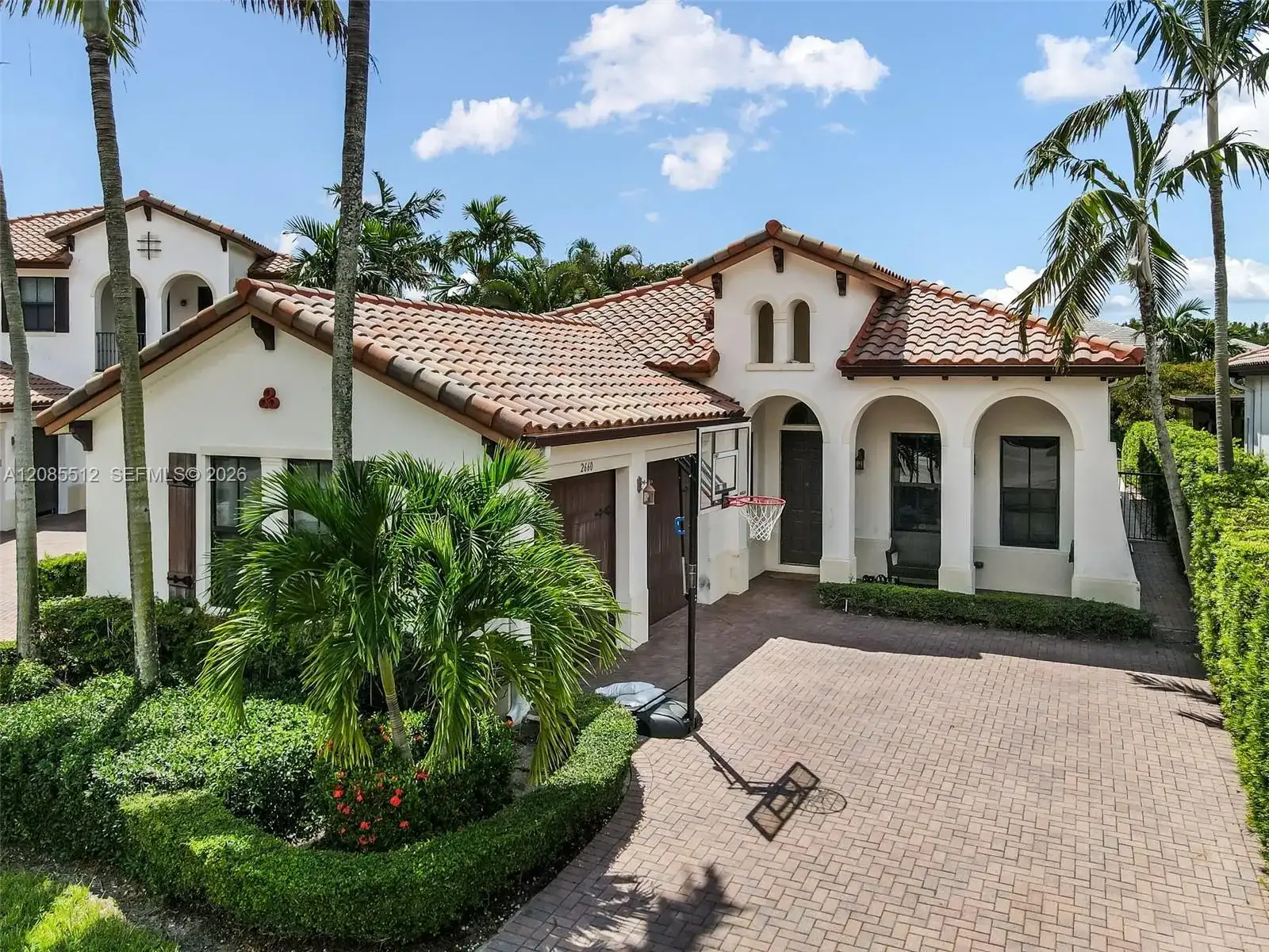 2660 NW 84th Way, Cooper City FL 33024 photo 2